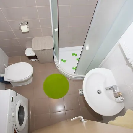 Super Neda Apartment Makarska
