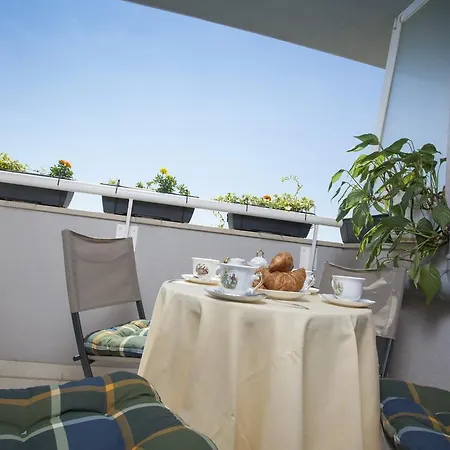 Apartment Super Neda Makarska